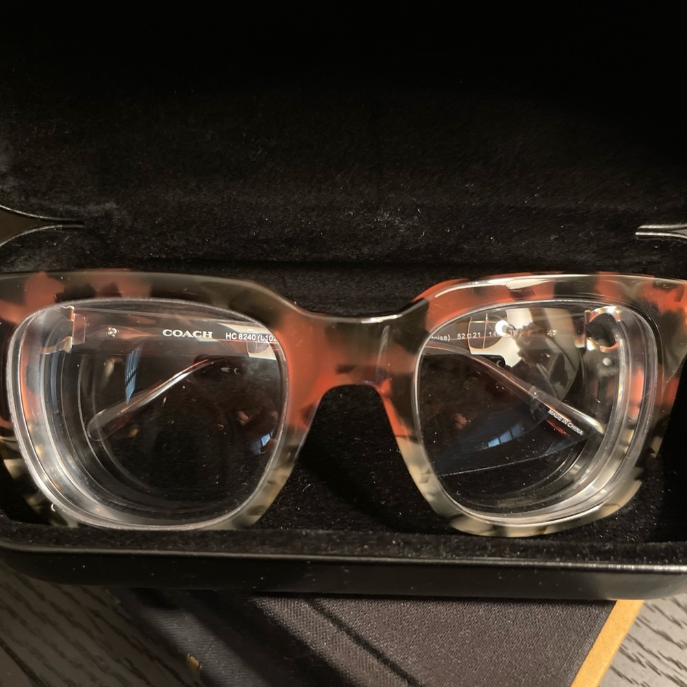 🩷Coach Eyeglass Frames - Picture 4 of 4